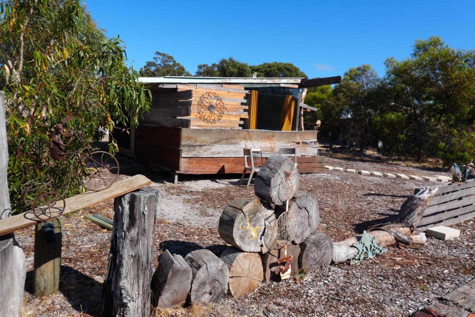 Silversprings Spa Retreat Pet Friendly Cottages And Glampings Metricup Exterior foto